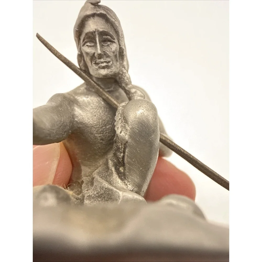 Vintage Hudson Pewter Native American Hunter Figurine 1970 No. 905 P‎ W Baston